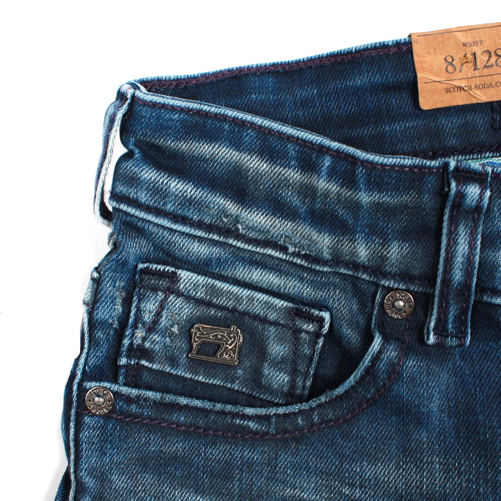 Blue Jeans Strummer.